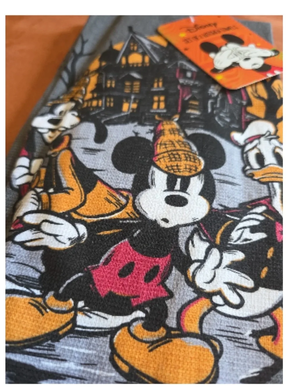 Disney Halloween Mickey and friends kitchen towels